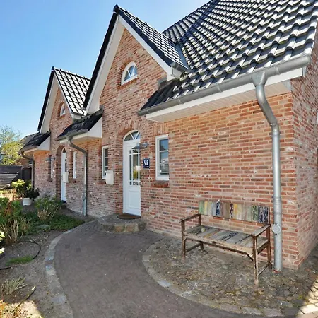 Holiday home Doppelhaushaelfte Auszeitmeer